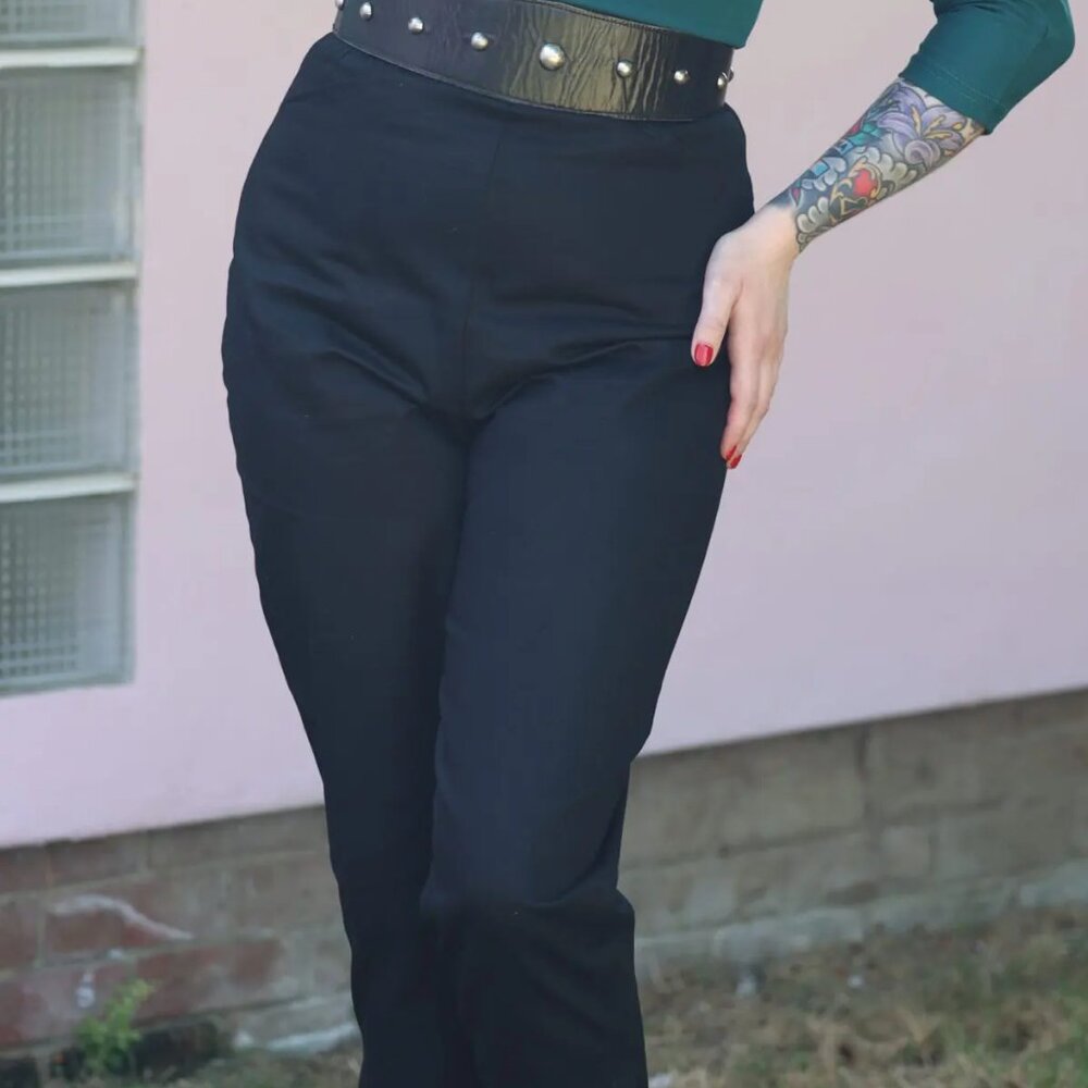 Black Cigarette Pants/Pedal Pushers/Capris